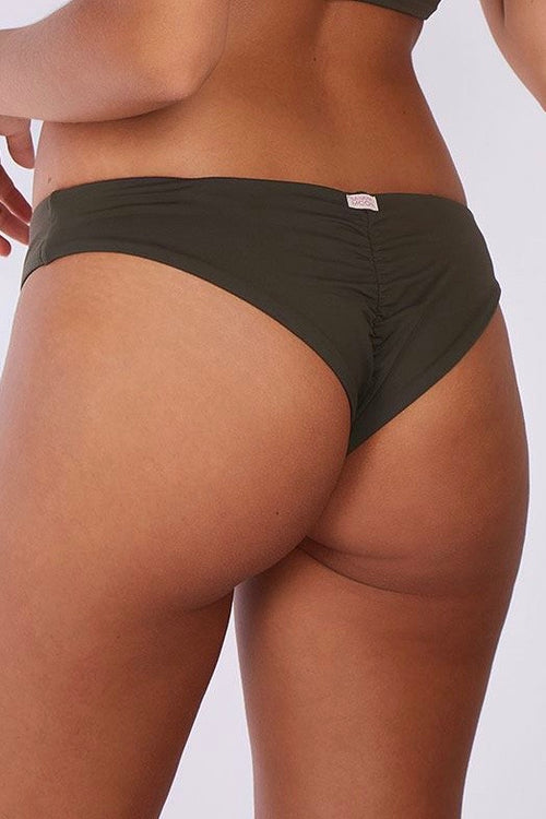 farbe:Khaki