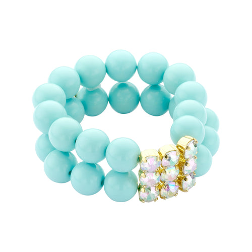 color:aqua