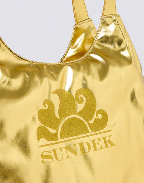 color:gold