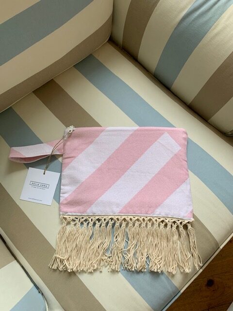 Clutch Benitses Fringes