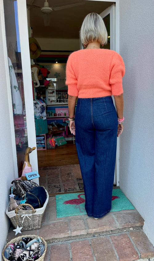 Flared Jean mit Goldknöpfen navy