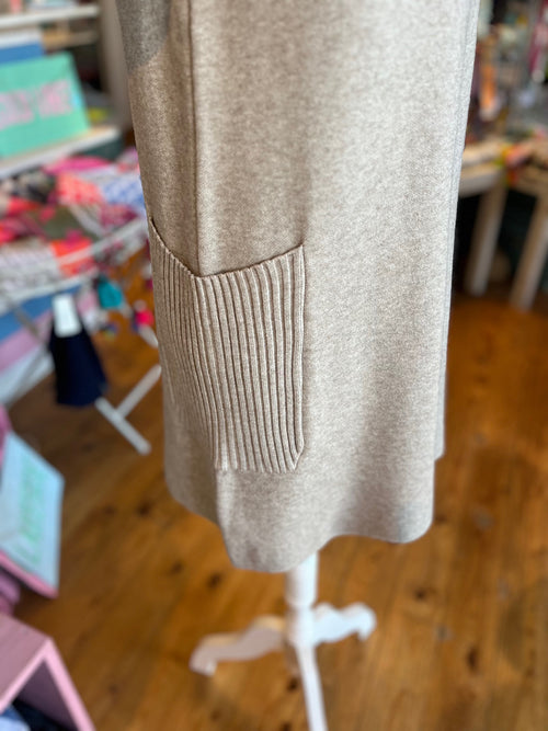 farbe:Beige