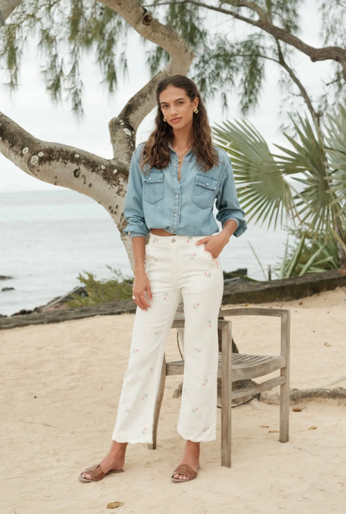 Bestickte Jeans "Flower on white"