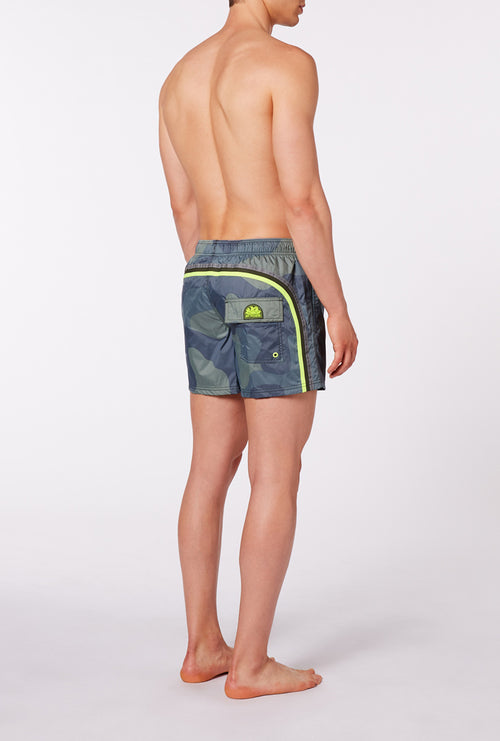 Short medium 14 inch Camounflage grey