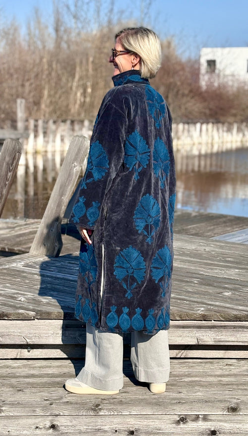 Velvet Suzani Kimono Mantel navyblue
