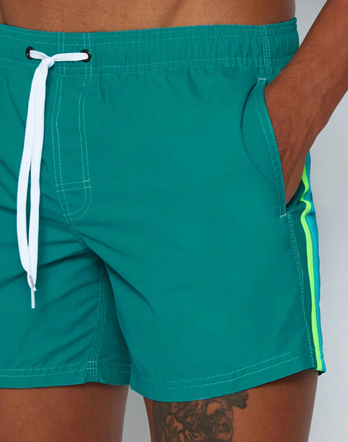 Short medium 14 inch blue grass