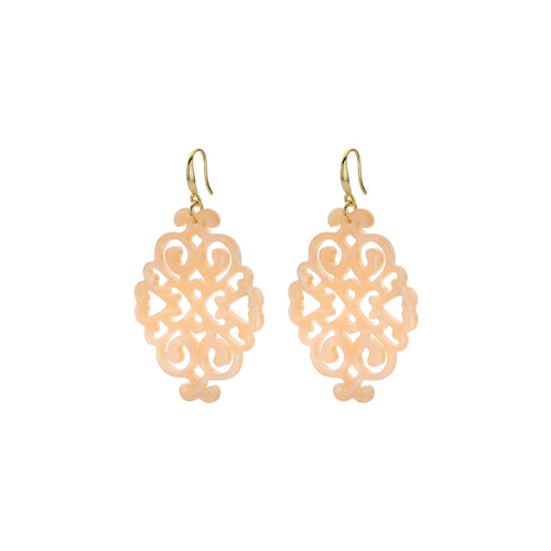color:coral