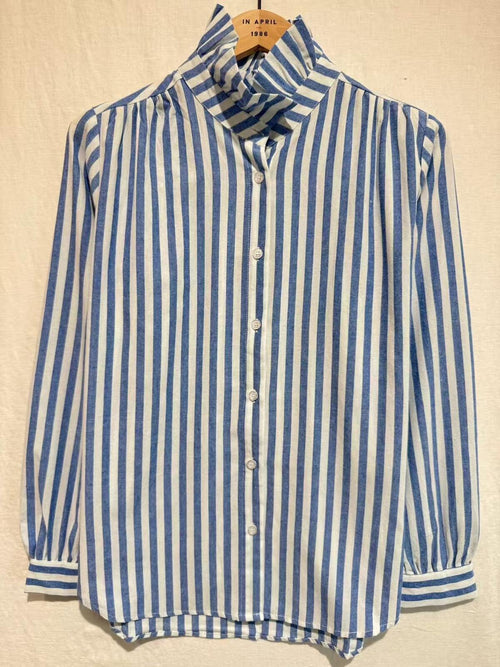 color:blau