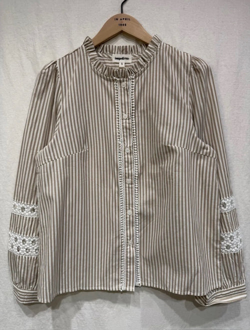 color:khaki