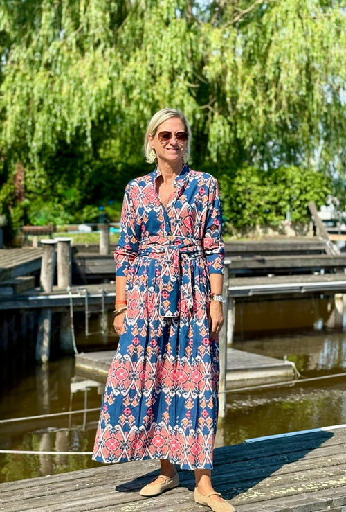 Long Dress "Niki" Ikat blue/salmon