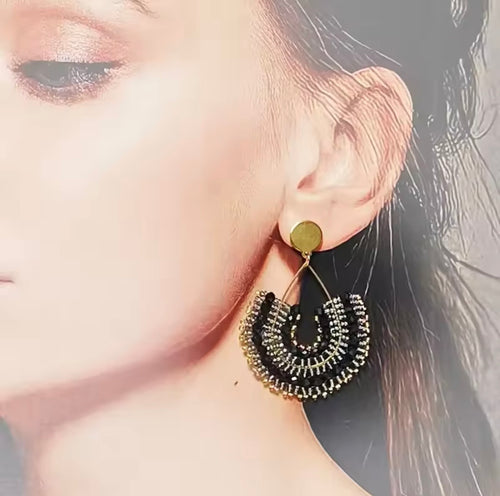 Ohrstecker Beads "Fine Drops" black