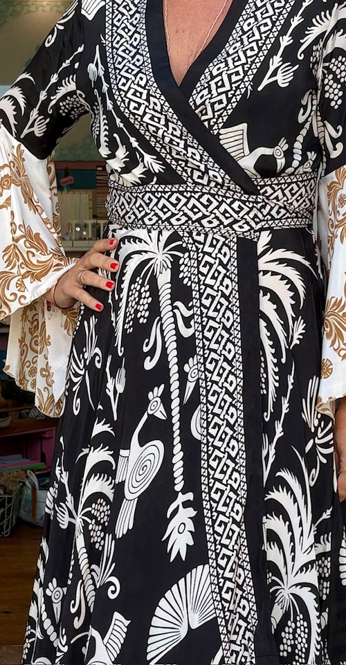 Seiden Maxidress Lisboa "Black Palm/Camel"