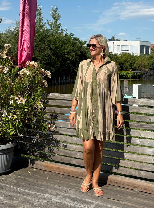 farbe:Khaki