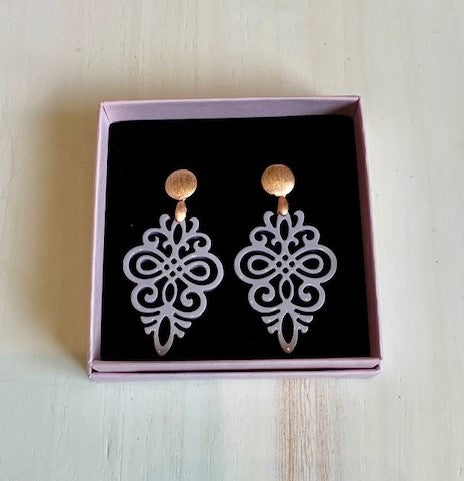 Hornohrringe Lilie rosegold