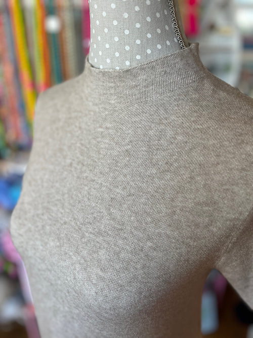farbe:Beige