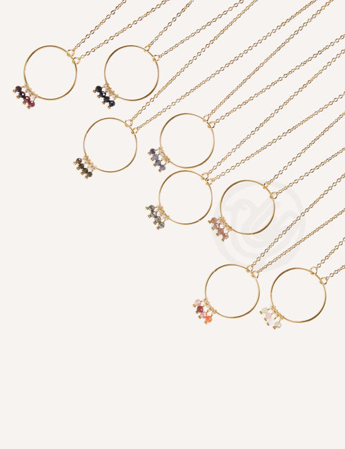 Kette Circle with hanging Stones