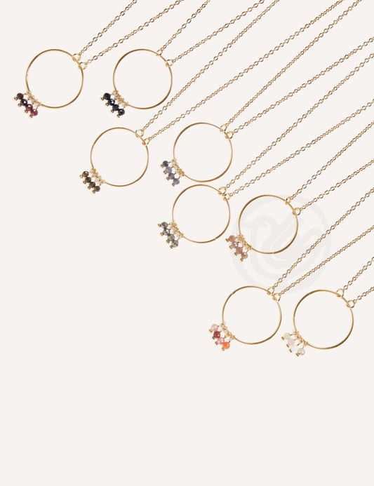 Kette Circle with hanging Stones