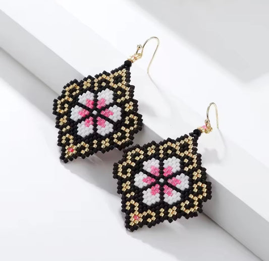 Ohrhänger Miyuki Beads "Flower" black