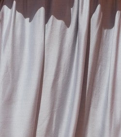 color:beige