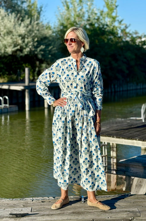 Long Dress "Niki" Indian Flower white/blue