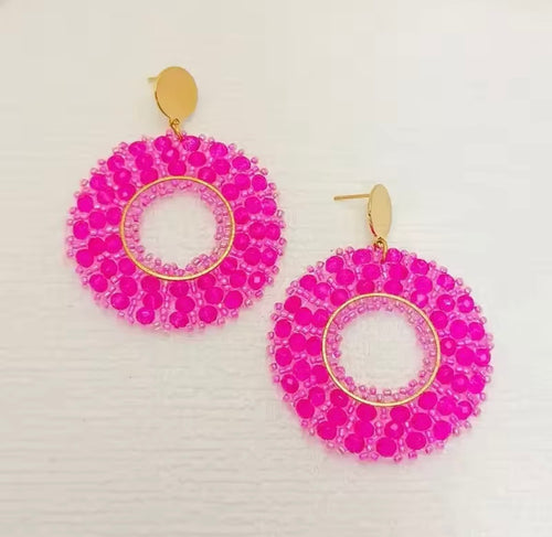 color:pink