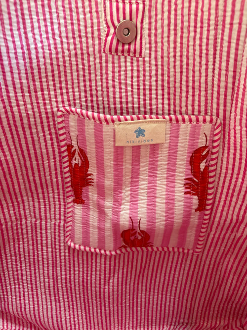 color:pink