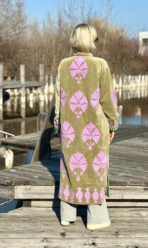 Velvet Suzani Kimono Mantel taupe/pink