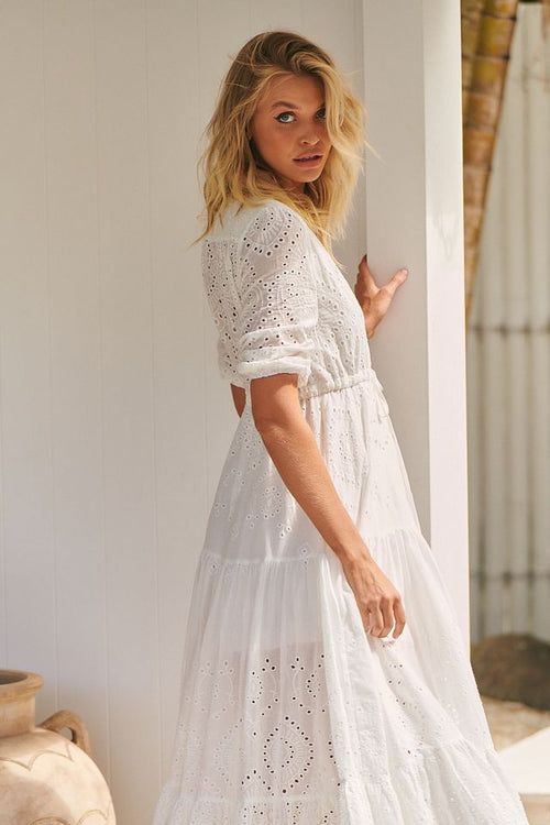 Maxi Dress Tessa Lochstickerei white