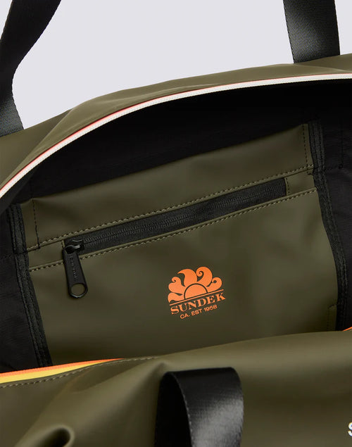 color:khaki