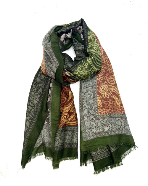 color:olive